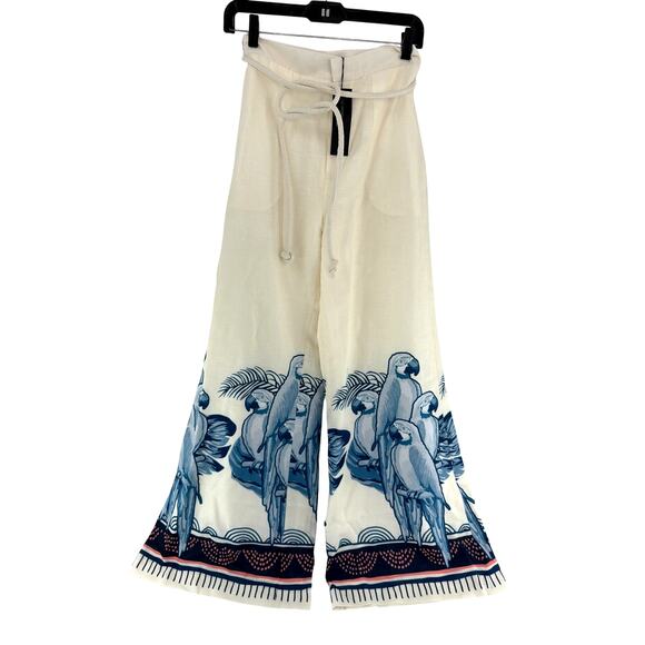 No Pise La Grama Women's Blue Macaw Print La Colina Pants Size 4 - Picture 6 of 8